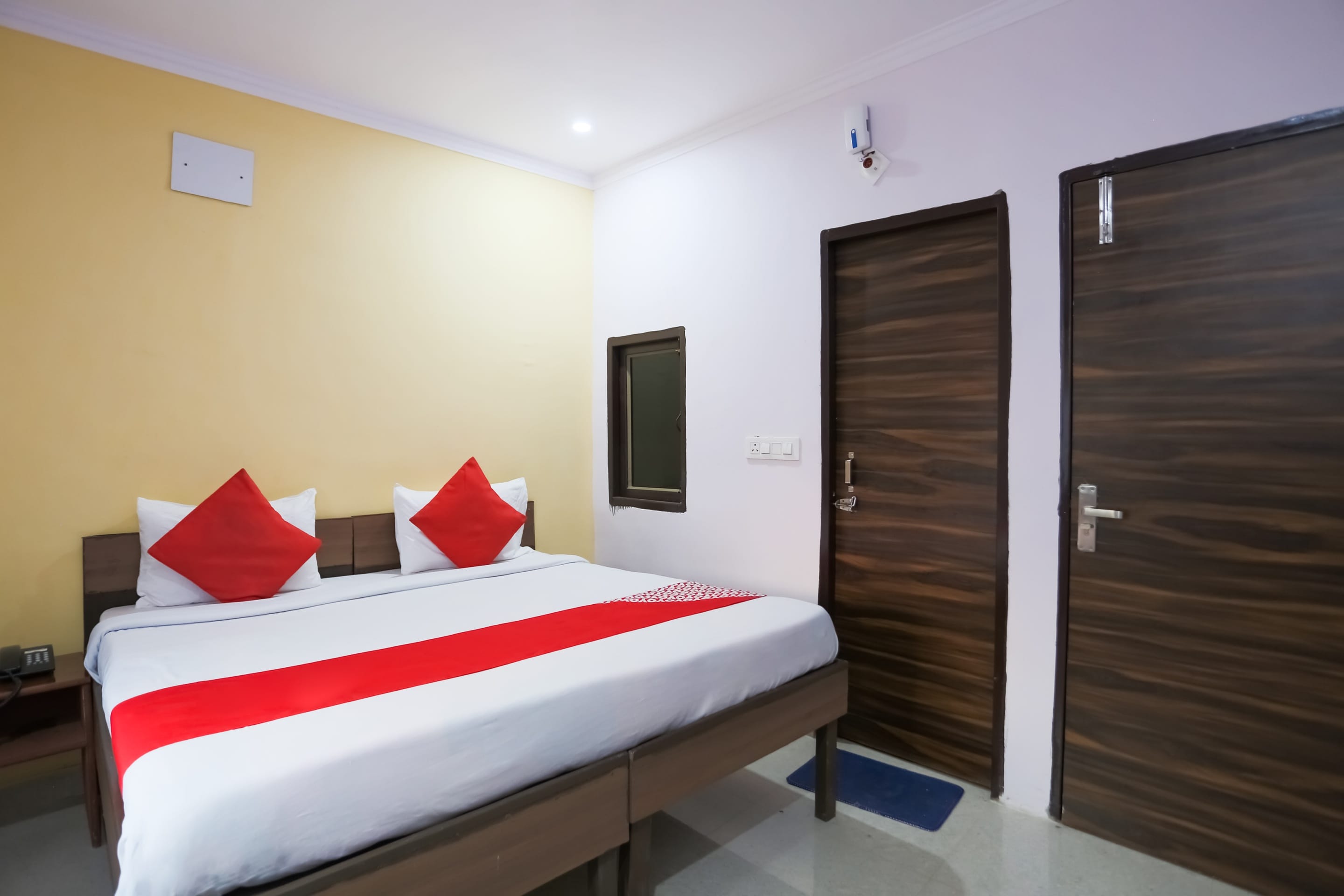 Super Hotel O RS Residency