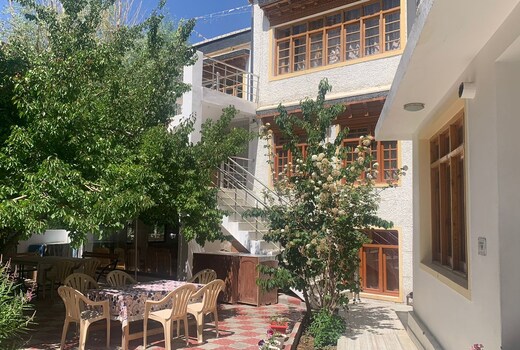 Ser Dung Guest House