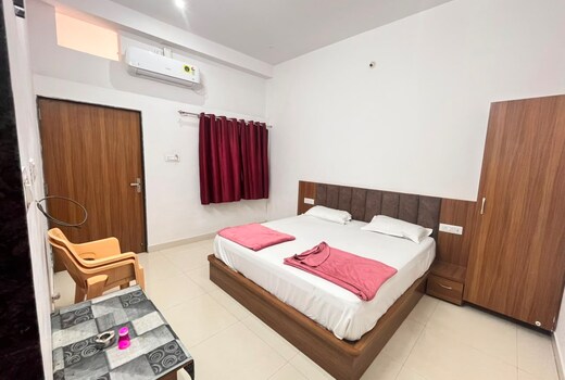 Hotel shri ram palace