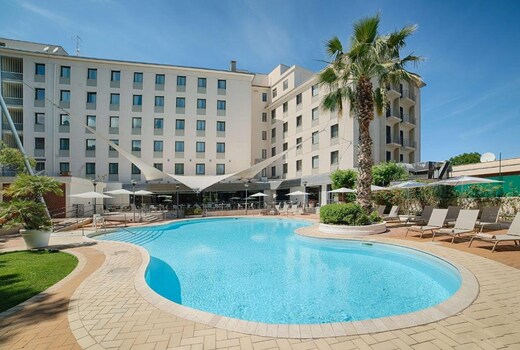 NH Palermo Hotel
