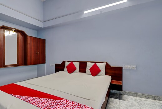 Kolhar Yatri Nivas Boarding And Lodging