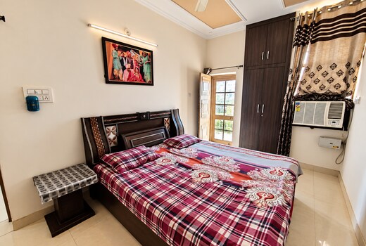 Peaceful Park-View 2BHK Apartment With Balcony - On Kalka-Shimla Highway
