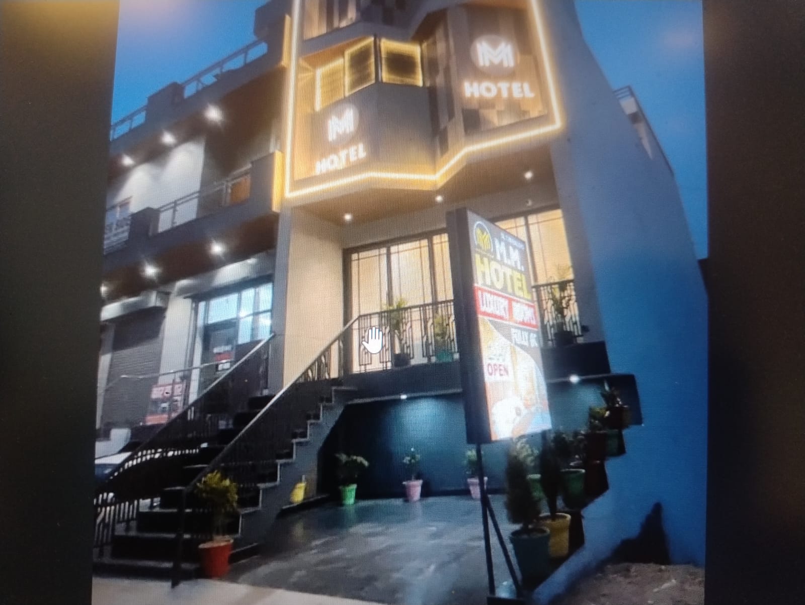 MM HOTEL