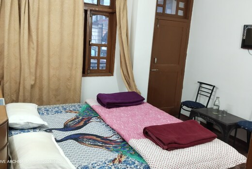 Kailash home stay