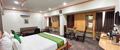 Hotel Edge Inn - Jail Road Near Railway Junction