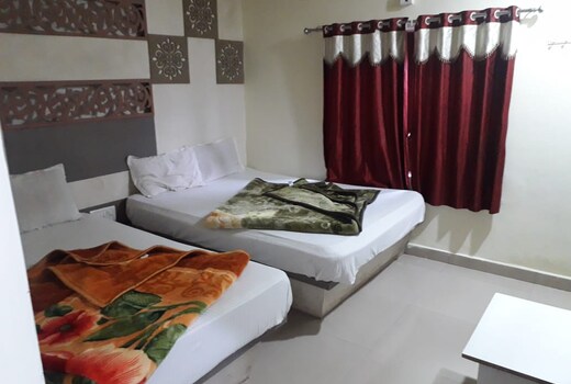 SAT IBN Hotel