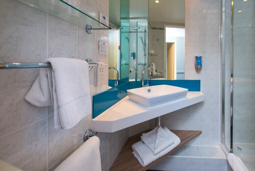 Holiday Inn Express MILTON KEYNES