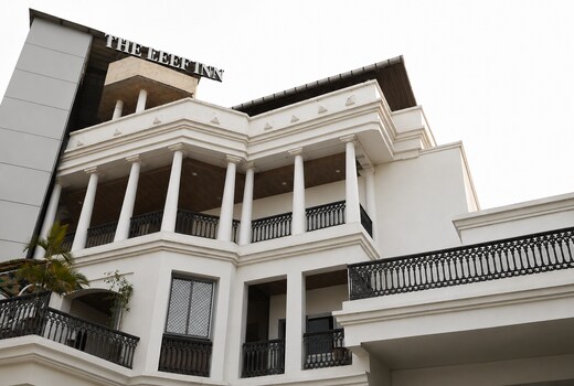 The Leef Inn (500 meters from Nakki Lake)