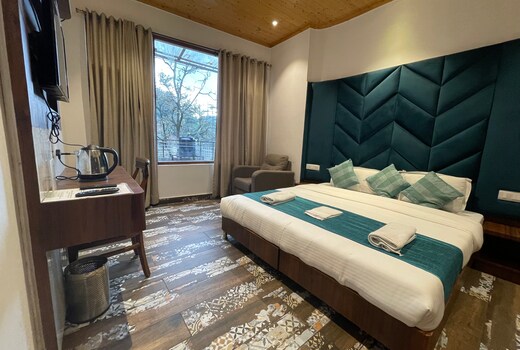 The Hill Crest Inn | Rooms & Suite