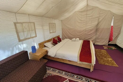 Weeping Willow Camp