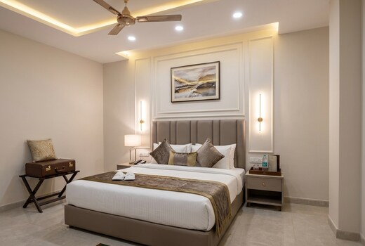 Leaf 9 Imperial, Subhash Nagar, Pacific Mall