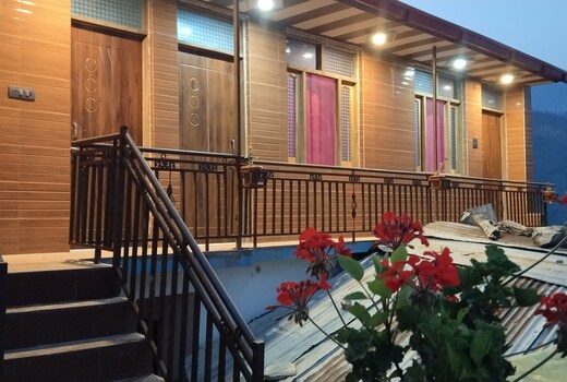 The pahadi homestay raithal dayara