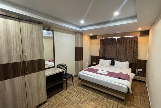 Hotel Oak