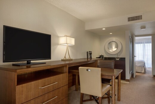 Embassy Suites Baton Rouge