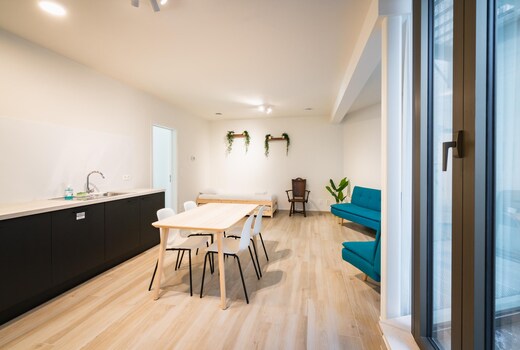 Comfy Stay for 10 near Antwerp Station