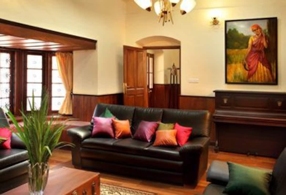 Main gallery