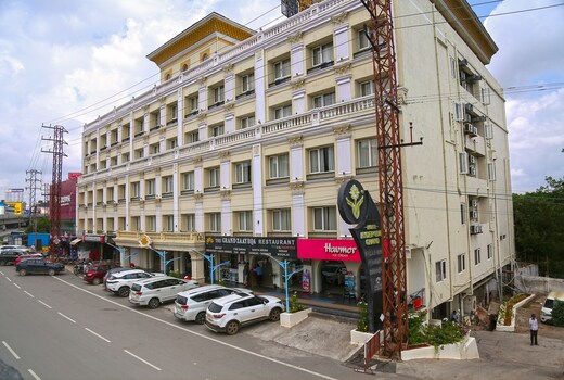 Hotel Hyderabad Grand