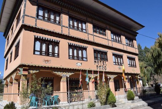 Hotel Paro