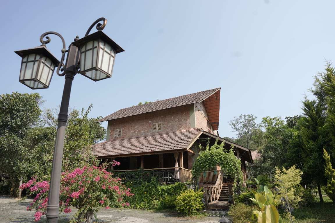 BARSATI RANCHES