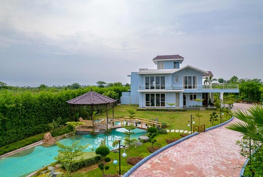 StayVista at Serenity Farms
