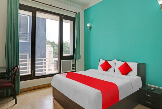 Hotel O White Lily Residency