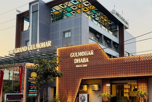 Hotel Grand Gulmohar