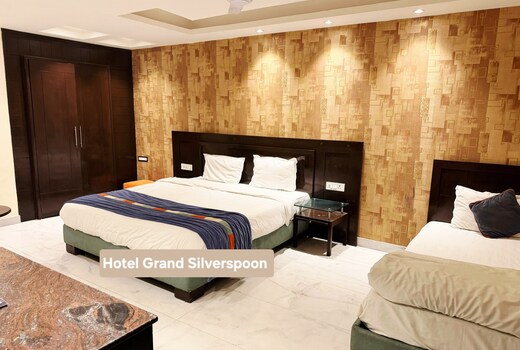 HOTEL GRAND SILVER SPOON