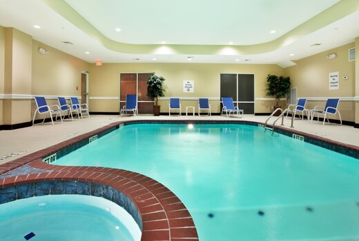 Holiday Inn Express EUNICE