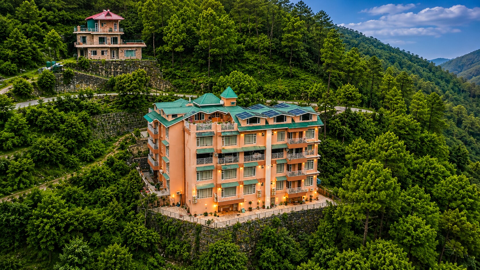 Hotel Rajgriha Kasauli