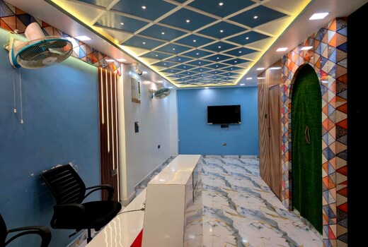 Hotel Shiv Grand SV