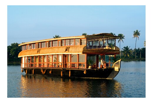 Palace on Waves House Boats