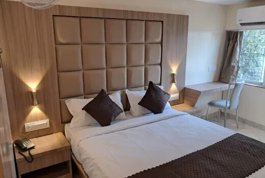FabHotel Sahara Inn