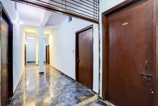 SPOT ON New Diamond Guest House