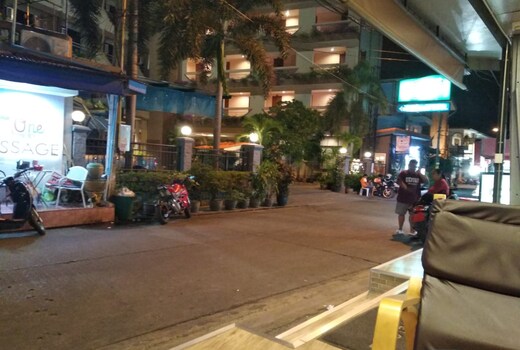 ST House pattaya