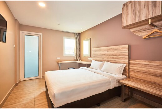 ibis budget Singapore Clove