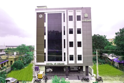 Hotel VR Grand