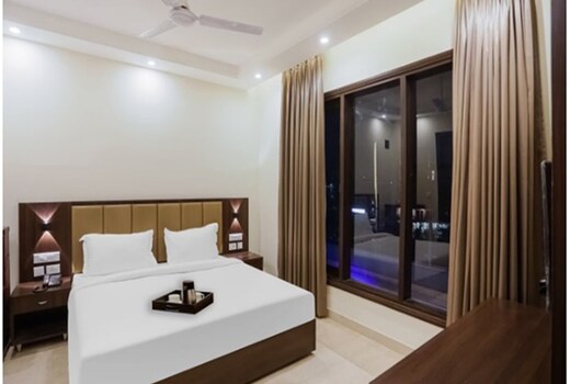 Akshay International Hotel