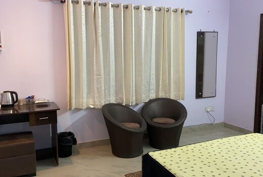 Sugandhim kutir