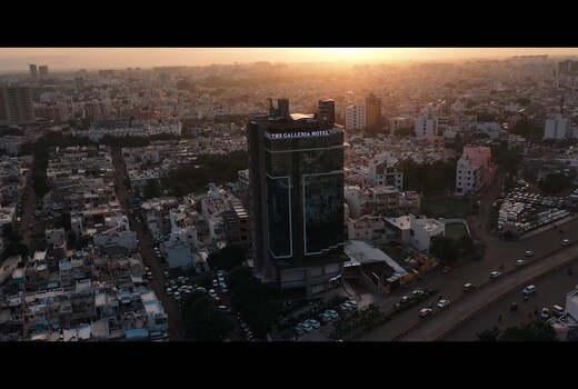 THE GALLERIA HOTEL
