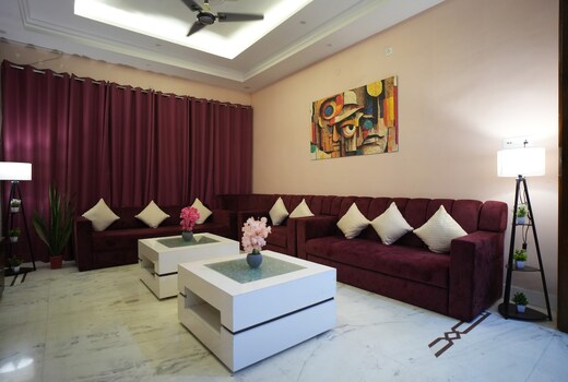 The Velvet Lotus Residence Luxury 2BHK