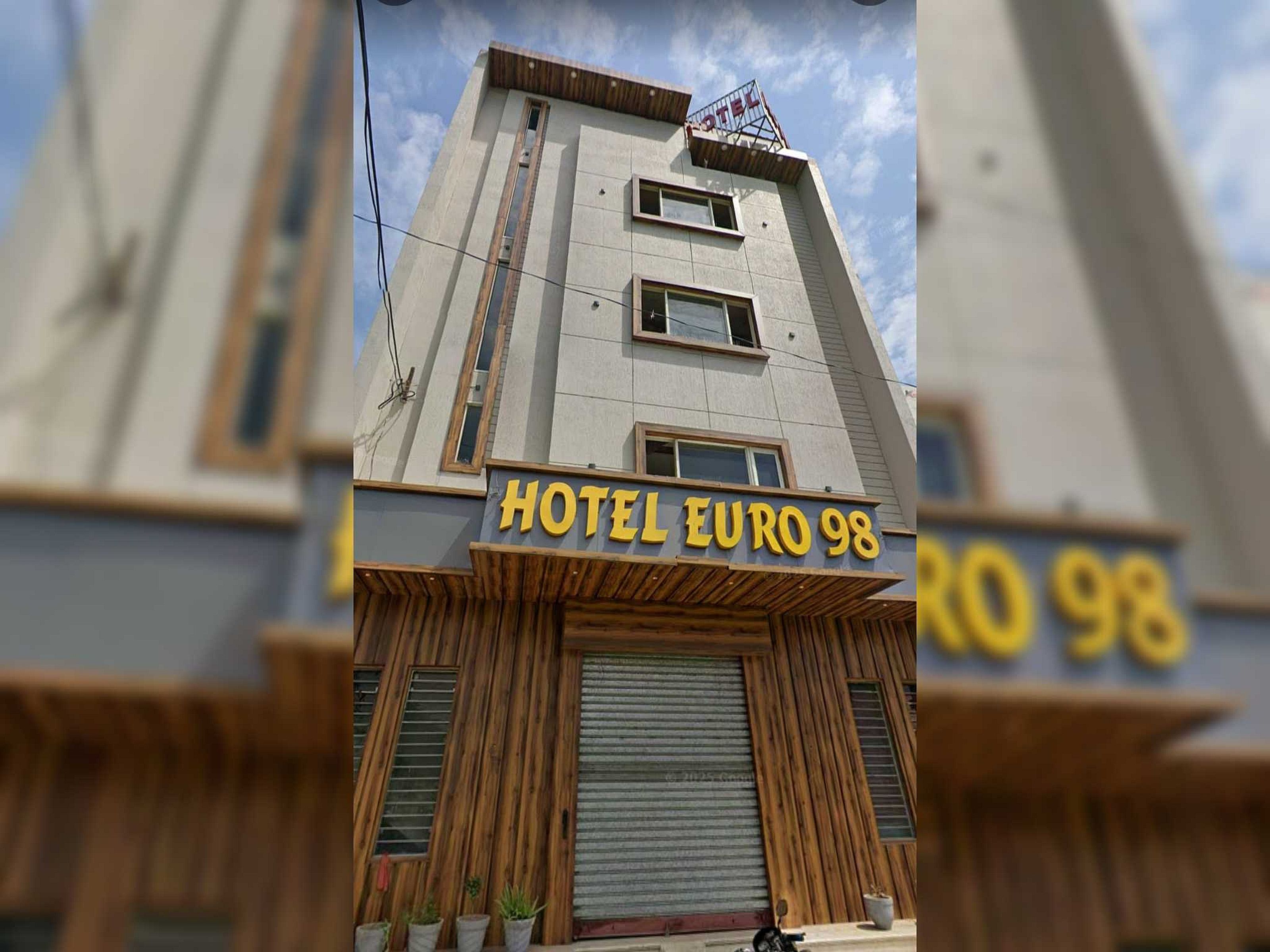 Hotel O euro 98