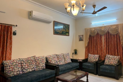Naidu Villa