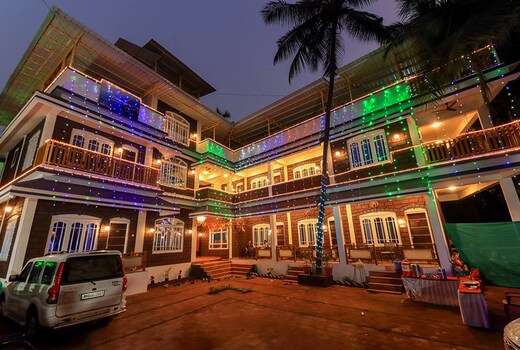 Vihang Hotel & Resort