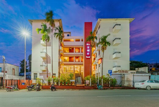 HOTEL PRAKASH REGENCY