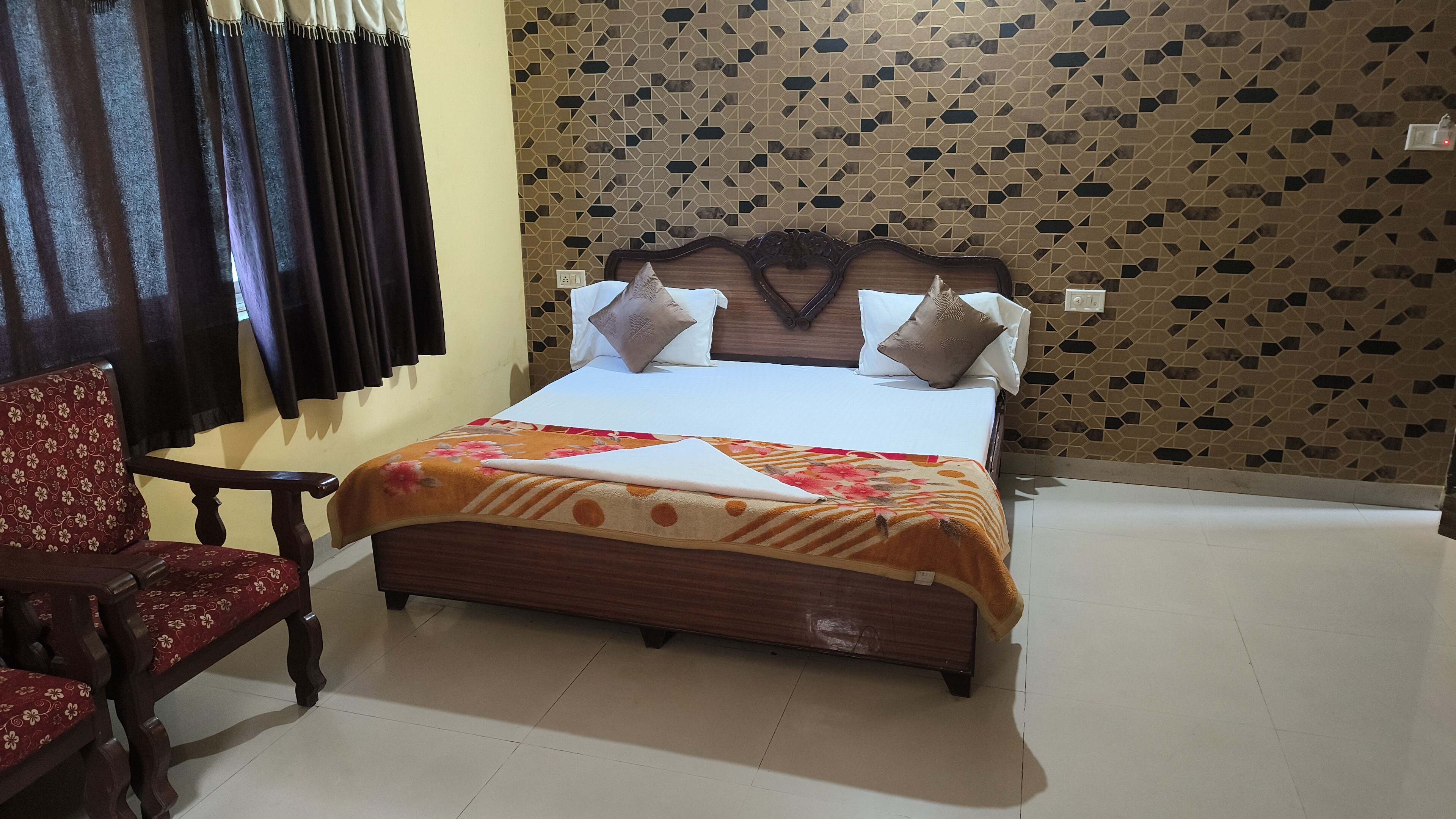 Hotel Kanha Palace