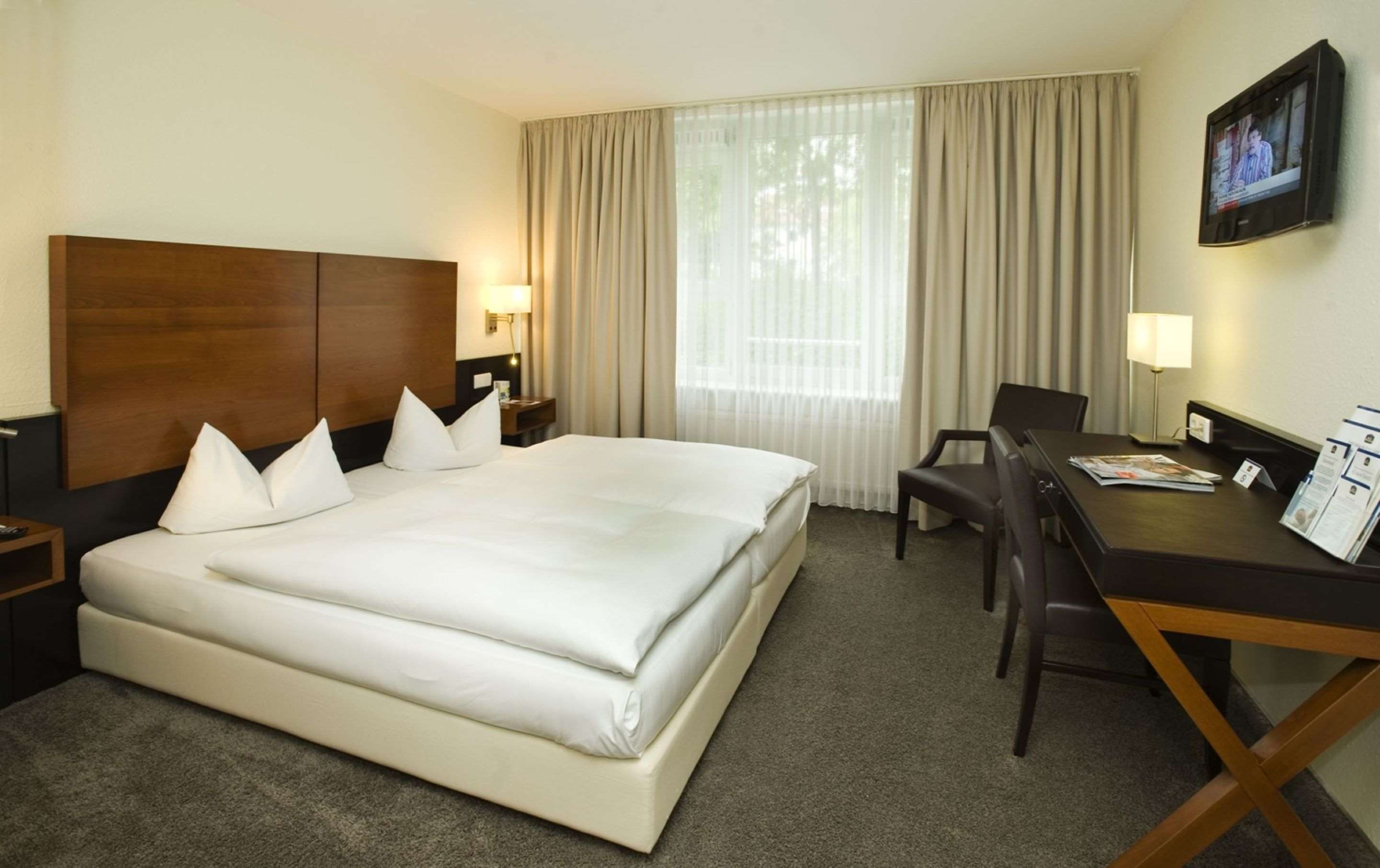 Best Western Plus Atrium Hotel