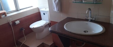 HOTEL AADDITAYAA INTERNATIONAL