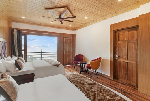 Classic Hills Villa