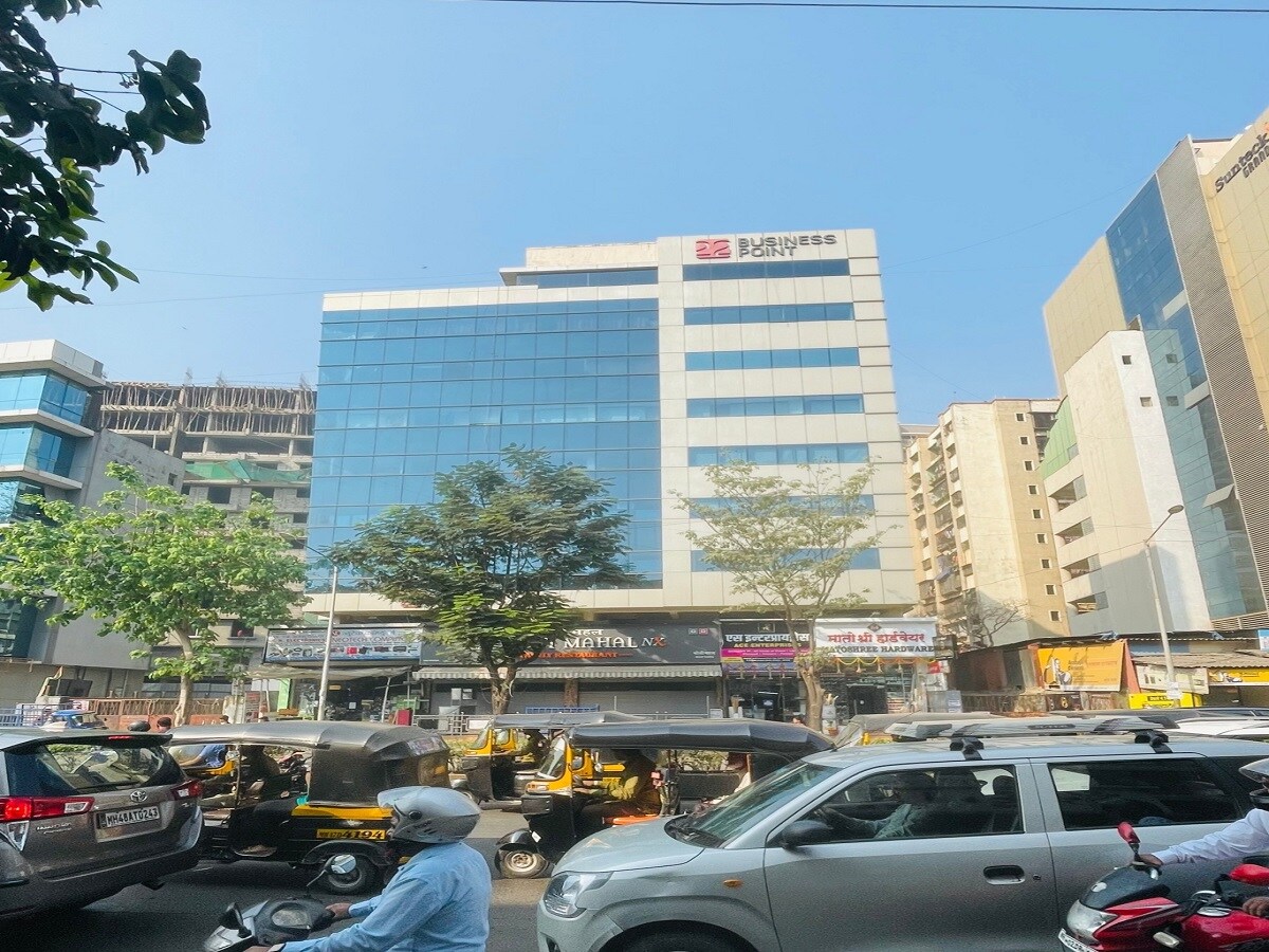 HOTEL BLACKBURN