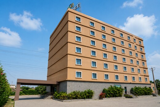 OAKTREE HOTEL, Morbi